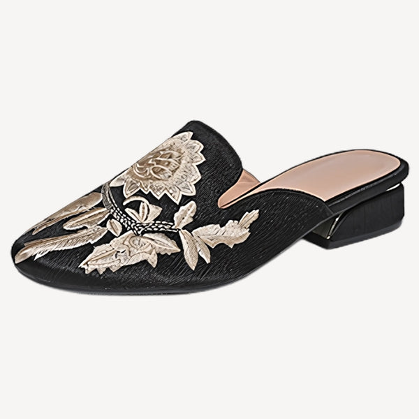 Women's Personalized Retro Embroidery Design Closed Toe Slip-On Slippers-RIONSON